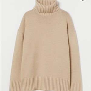 Beige wool sweater, XL, comfy and pretty